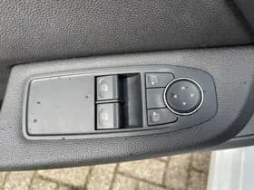 Renault Clio thumbnail 15