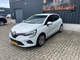 Renault Clio thumbnail 6