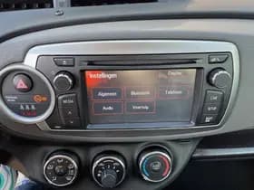 Toyota Yaris 1.0 VVT-i Aspiration thumbnail 19