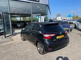 Toyota Yaris thumbnail 8