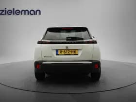 Peugeot e-2008 thumbnail 12