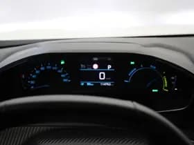 Peugeot e-2008 thumbnail 18