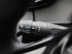 Peugeot e-2008 thumbnail 19