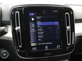 Volvo XC40 thumbnail 24
