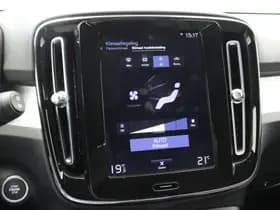 Volvo XC40 thumbnail 26