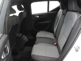 Volvo XC40 thumbnail 7