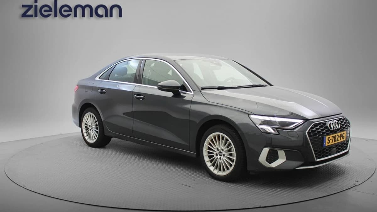 Audi A3 — foto 1