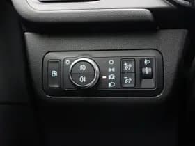 Ford Kuga thumbnail 28