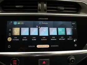 Jaguar I-Pace thumbnail 27