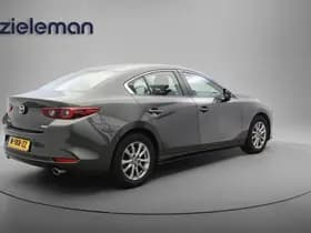 Mazda 3 thumbnail 13