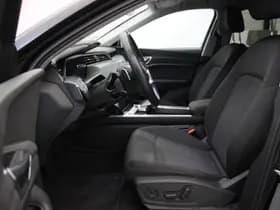 Audi e-tron thumbnail 6
