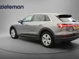 Audi e-tron thumbnail 3