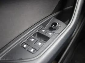 Audi e-tron thumbnail 25