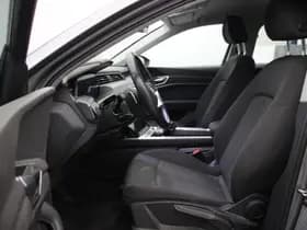 Audi e-tron thumbnail 6