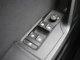 SEAT Leon thumbnail 23
