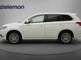 Mitsubishi Outlander thumbnail 21
