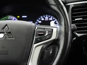 Mitsubishi Outlander thumbnail 25