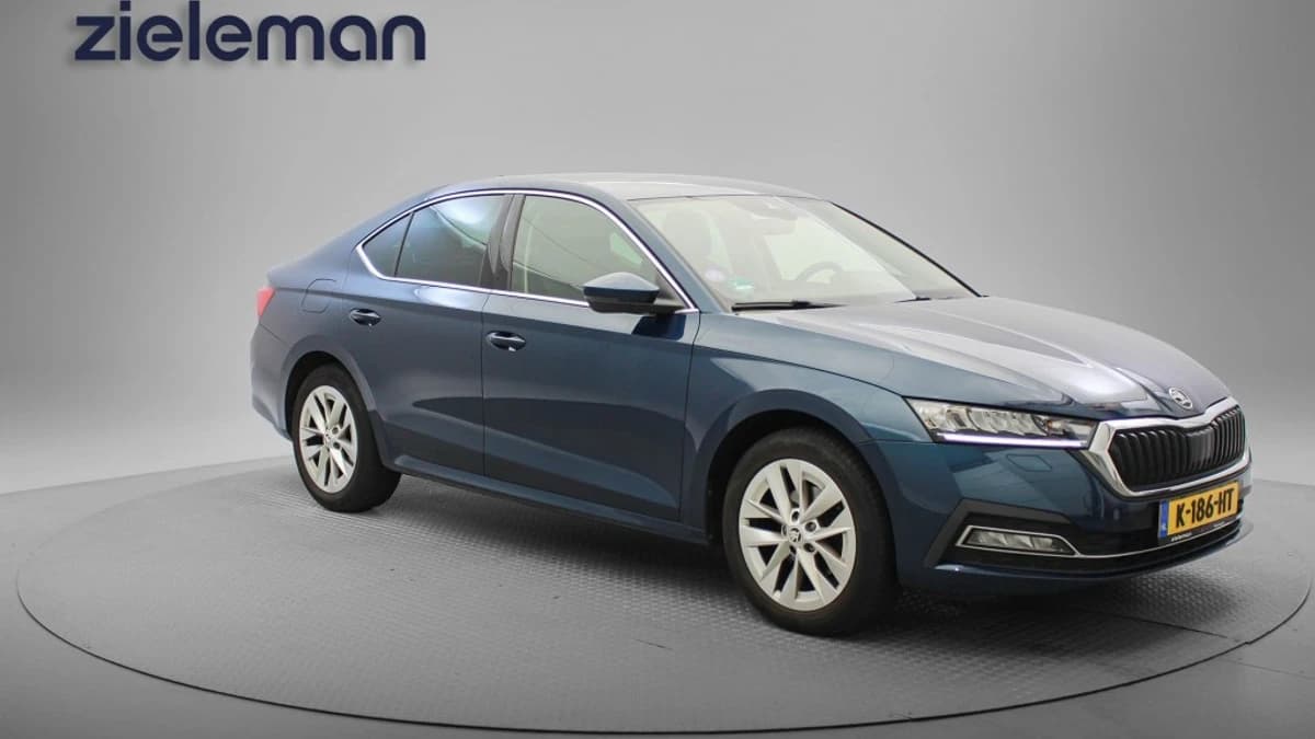 Škoda Octavia — foto 1