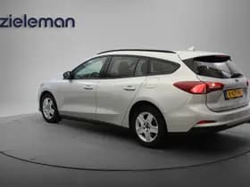 Ford Focus thumbnail 2