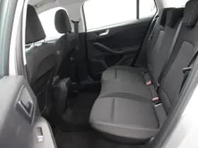 Ford Focus thumbnail 7