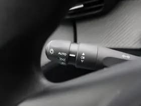 Peugeot 208 thumbnail 17