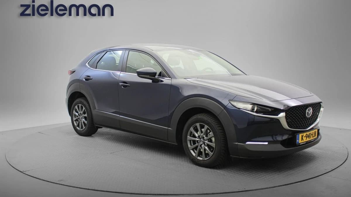 Mazda CX-30 — foto 1