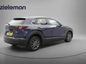 Mazda CX-30 thumbnail 16