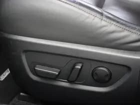 Mazda CX-30 thumbnail 9