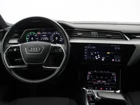 Audi e-tron thumbnail 4