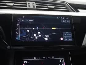 Audi e-tron thumbnail 5