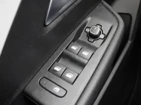 Opel Astra thumbnail 28