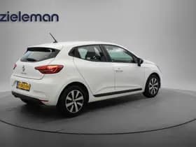 Renault Clio thumbnail 14