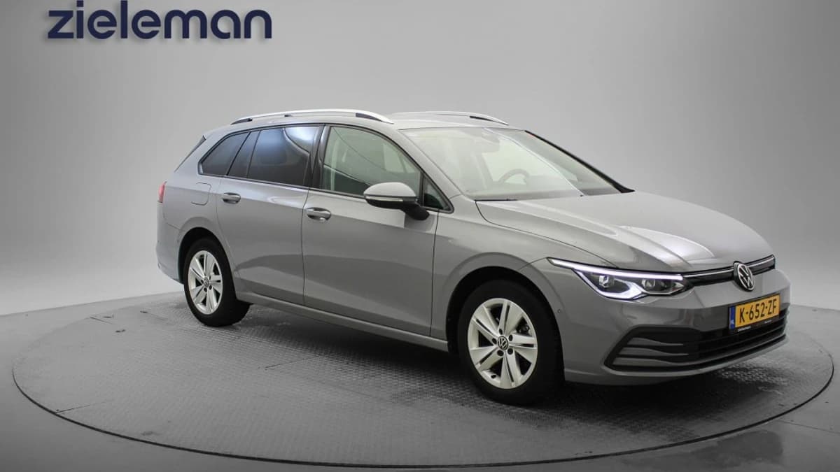Volkswagen Golf — foto 1