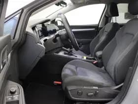 Volkswagen Golf thumbnail 6