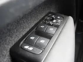 Volvo C40 thumbnail 35