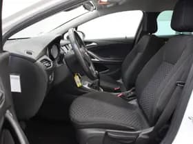 Opel Astra thumbnail 8