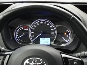 Toyota Yaris thumbnail 19
