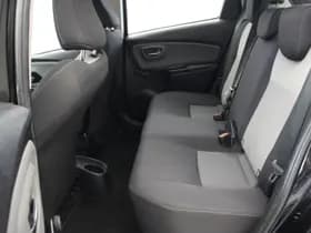 Toyota Yaris thumbnail 6