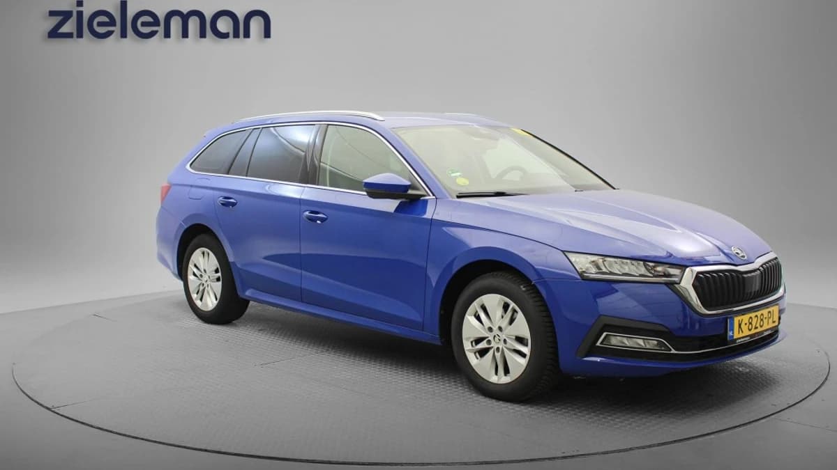 Škoda Octavia — foto 1