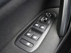 Peugeot 308 thumbnail 31