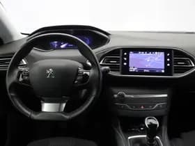 Peugeot 308 thumbnail 3