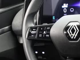 Renault Mégane E-Tech thumbnail 18
