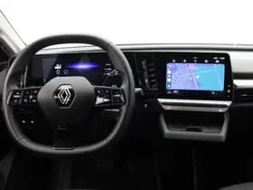 Renault Mégane E-Tech thumbnail 4