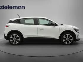Renault Mégane E-Tech thumbnail 13