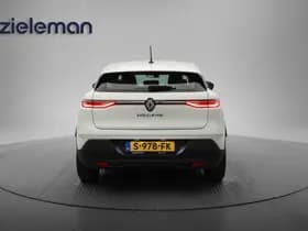 Renault Mégane E-Tech thumbnail 15