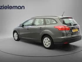 Ford Focus thumbnail 2