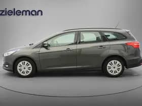 Ford Focus thumbnail 16