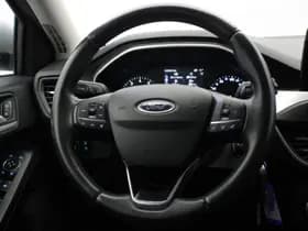 Ford Focus thumbnail 17