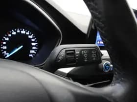 Ford Focus thumbnail 22