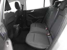 Ford Focus thumbnail 8